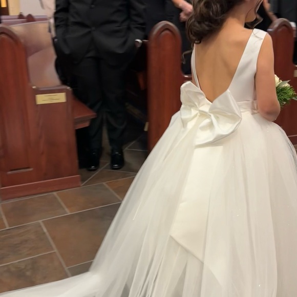 Ivory Flower Girl Dress with Detachable Train - Picture 5 of 6